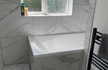 3 bedroom Home in chesterfield with front and back gardens - Foto 16