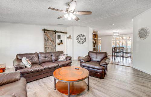 Waterfront Busters Place on Hickory with Fire Pit - Foto 5