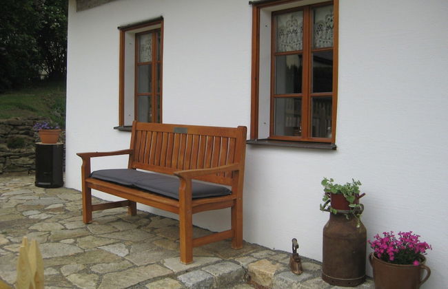 Sunny Holiday Home Near the Forest - Foto 29