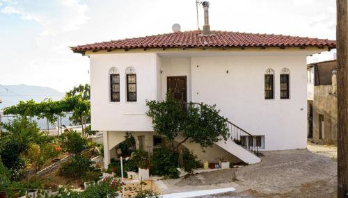 EMPHASIS Traditional House with Jacuzzi & Bicycles - Foto 3