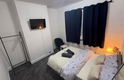 Pat Signature Stays - Photo 54