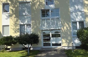 Modern Apartment with Balcony & Parking - Foto 18