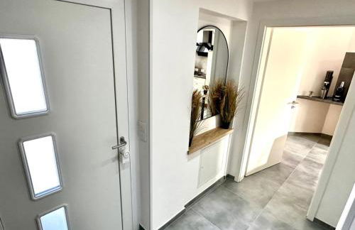 Relax Home Eschweiler Sauna & Gemütlichkeit, WLAN, Netflix, Kingsize Betten, Enspannung - Foto 16