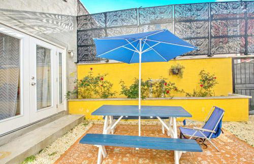 Spacious Oasis - Parking, Private Patio & Roofdeck - Foto 28