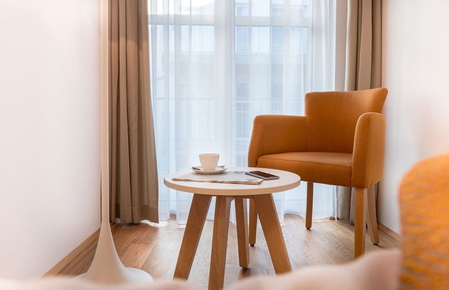 Oliver Apartments - Photo 5