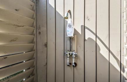 Near Beach Tiki Bar Swings Beautiful Design - Foto 39