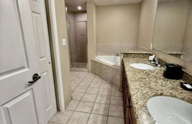 Entire Condo 3Bed 2Bath 5 mins to Disney Park - Foto 7