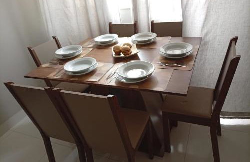 Apartamento espaçoso com 3 quartos para até 6 pessoas, Garagem coberta dentro do condomínio e Check-in Automático via Fechadura com senha - Foto 13