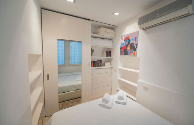 Campo De' Fiori Apartments - Photo 48