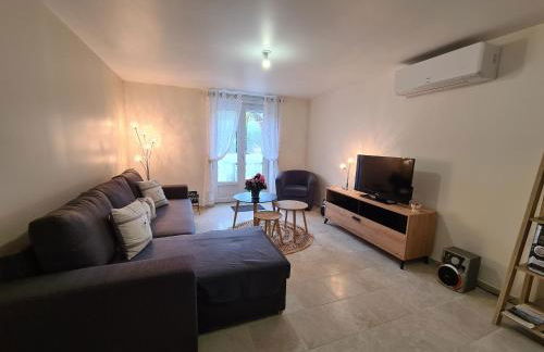 Gîte spacieux près du zoo de Beauval avec cour privative, terrasse, et équipements complets - FR-1-591-371 - Foto 10