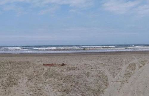 Apartamento a 200 metros da praia, Av Anchieta 7310, Bertioga - Foto 33