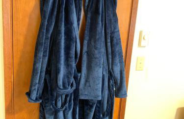 Hidden Gem! Spacious, Private, and Convenient Units Off River Road in Puyallup - Foto 20