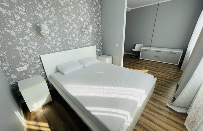 Clever House Apartments - Photo 53