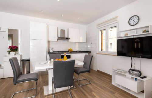 Apartman Palada - Photo 4