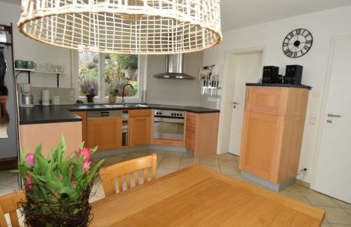 Apartment Appartement in Beuren mit Terrasse und Grill by Interhome - Foto 11