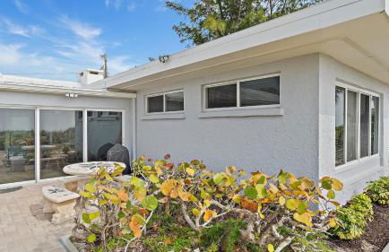 Las Hermanas 3 - Foto 44