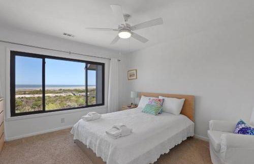 Beach Paradise & Pools - Oceanfront on Harbor Island - Foto 5