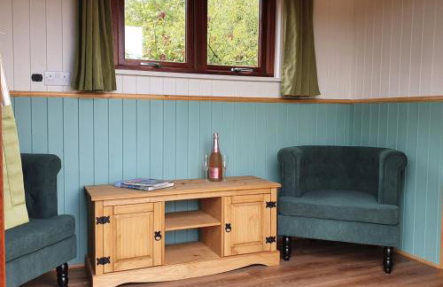 Delightful shepherd's hut in a rural location - Foto 8