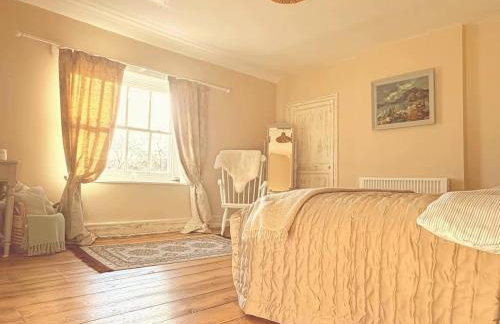 Beehive Cottage - Photo 9