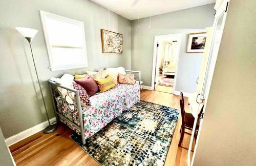 Newly Renovated 3-Bedroom Beechmont Home - Foto 17