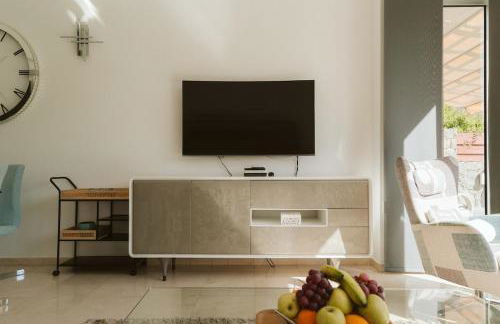 Villa Helene Tauro, Heated Pool, Wi-Fi, BBQ - Photo 64