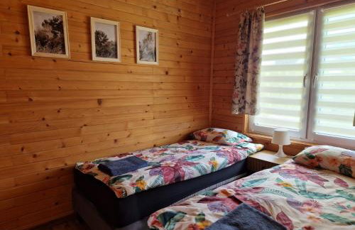 Domek w Krzewinie - Foto 12