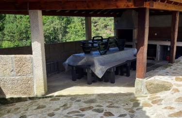 Cantinho do Mourão familial com terraço e salamandra - Foto 24