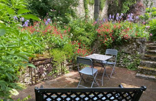 Châtel Rose - Historical Centre with Garden - Foto 20