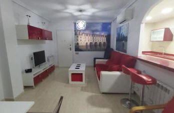 Adosado con piscina y terraza a 700m de la playa - Foto 17