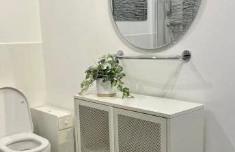 Chester City Centre Waterfront Apartment - Photo 55