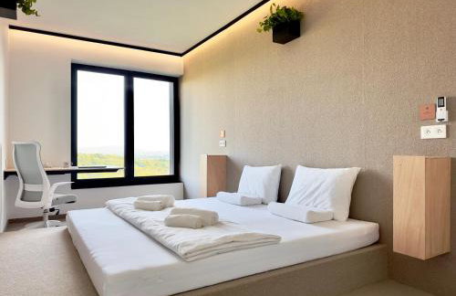 The East House ONE - Foto 22