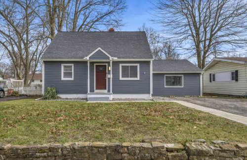 Swim and Relax In our Pool and Hot Tub and Recently Renovated - Photo 75