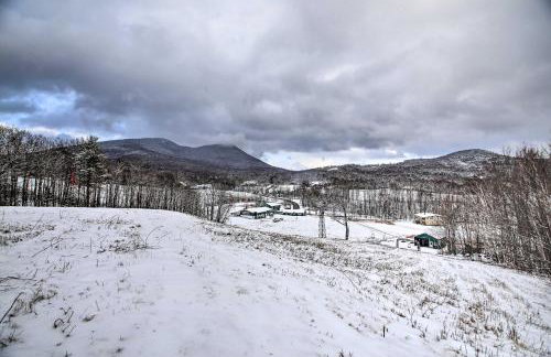 Spacious Ski-inandOut Black Mountain Home with Deck! - Foto 40