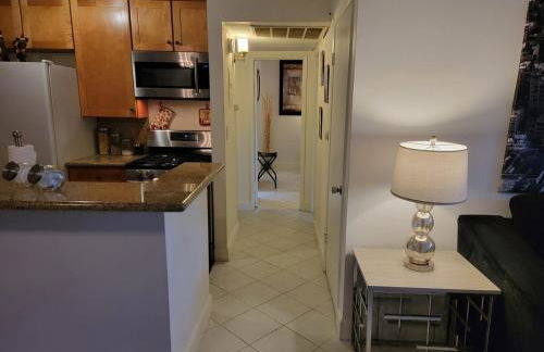 A Tranquil Retreat in Tarzana CA - Foto 14