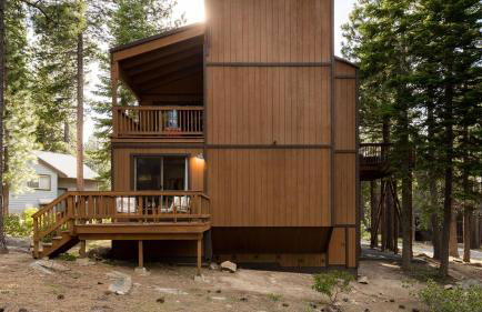 Wolfe by AvantStay | 5mins NorthStar! Fireplace, 2 Private Decks! - Foto 48