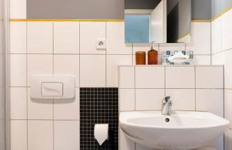 Bauhaus Apartment - Netflix, Nespresso, Zentral, Messe - Foto 27