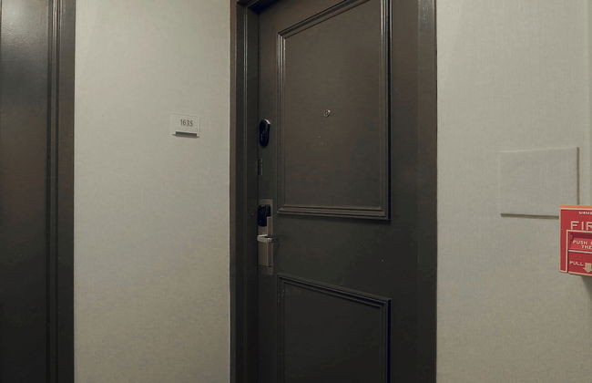 Chase at Baltimore Harbor - Foto 23