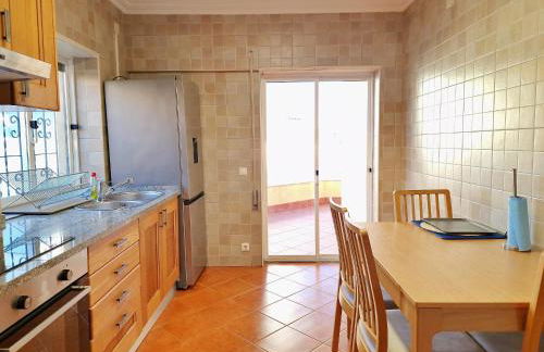 MBird Rosário Family House with Private Jacuzzi - Foto 31