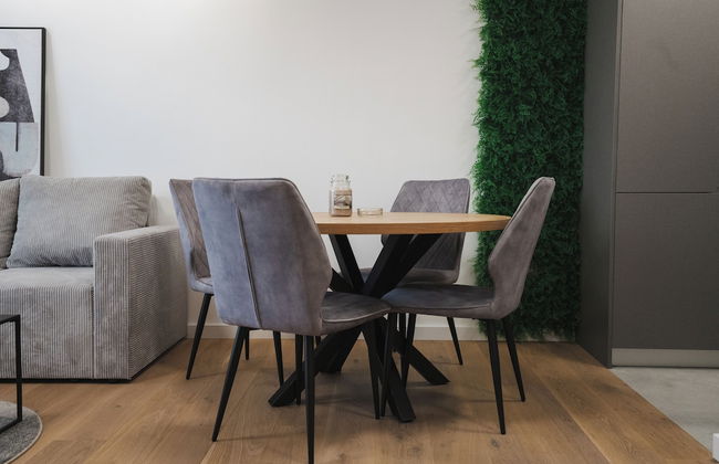 DISTRICT boutique - Photo 69