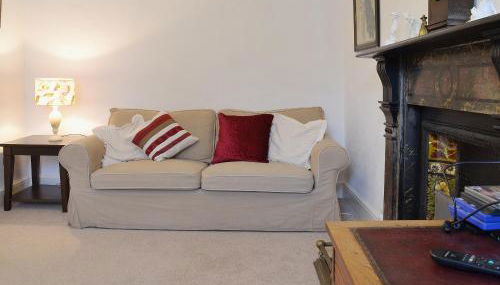 The Old Post Office - Photo 4