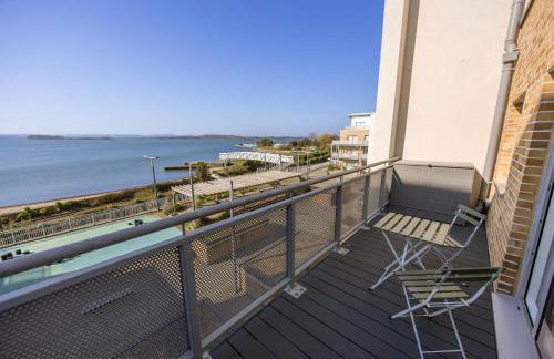 Island's Edge- Moments from Hamworthy Beach and Park - Photo 1