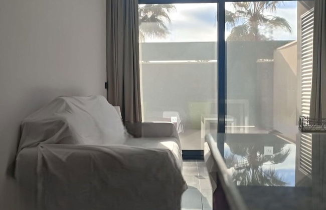 Belvilla by OYO Apartamento con Patio - Foto 8