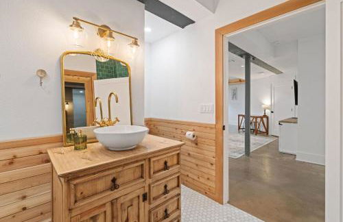 8ft Ceilings Basement Sauna Retreat - Foto 36