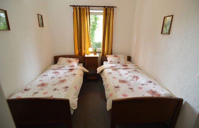 Snug Apartment in Schin op Geul Near Public Pool - Photo 8