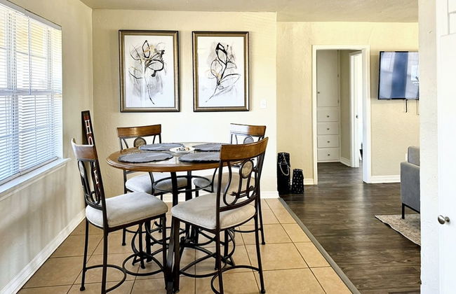 2 brs House With Fenced Yard Near the ZOO - Photo 14