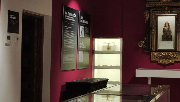 Visita guiada por el antiguo hospital de Antezana - Photo 5