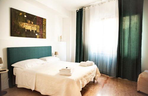 All'ombra del Duomo - Photo 10