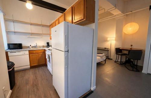 Westown Studio Apt Near Fiserv, Baird, and Theater District - Foto 10