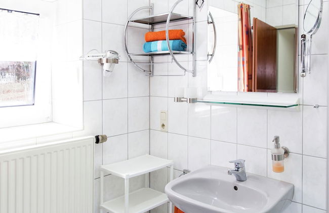 Attractive Apartment in Bettenfeld With Garden - Foto 13