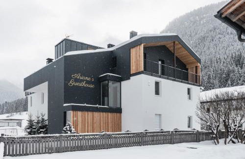 Ariane's Guesthouse - Boutique Apartments Sesto Dolomites - Foto 1